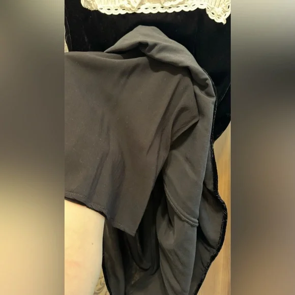 & Other Stories Frilled Two-Tone Mini Dress - Picture 4 of 9